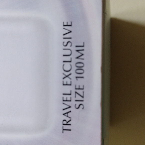 Estee Lauder Perfectionist Pro Rapid Brightening Treatment Ferment + Vitamin C - Picture 2 of 5